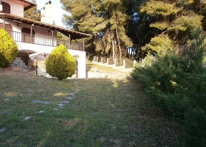 Eucose Luxury Villa