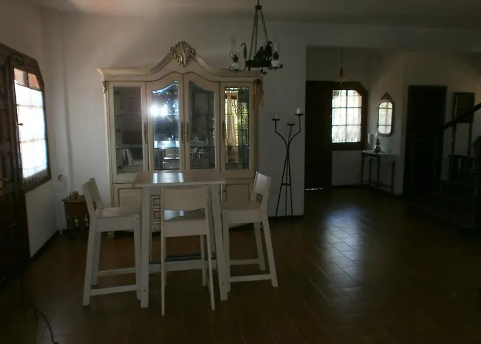 Eucose Luxury Villa