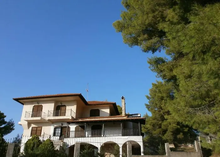 Eucose Luxury Villa *