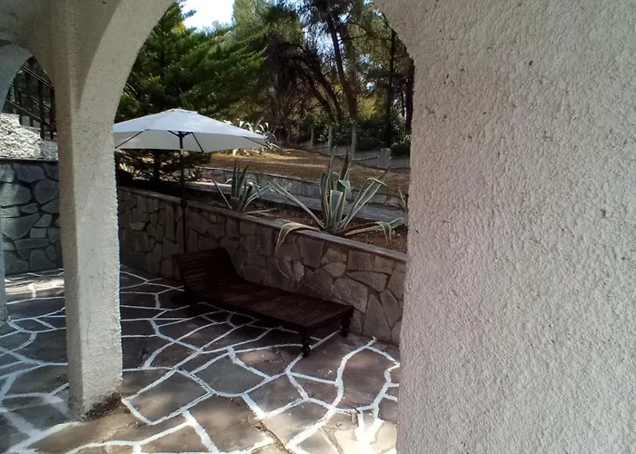 Eucose Luxury Villa *