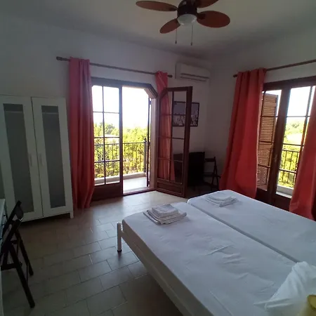 Eucose Luxury 别墅 尼基季