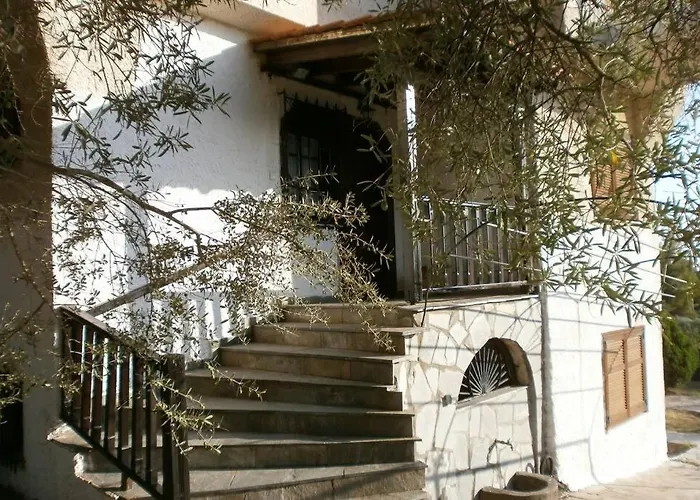 Eucose Luxury Villa *