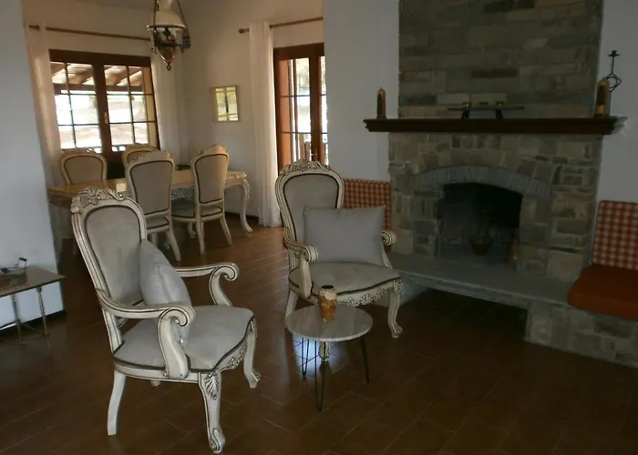 Eucose Luxury Villa *